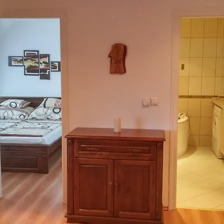Apartment Asztro Apartman